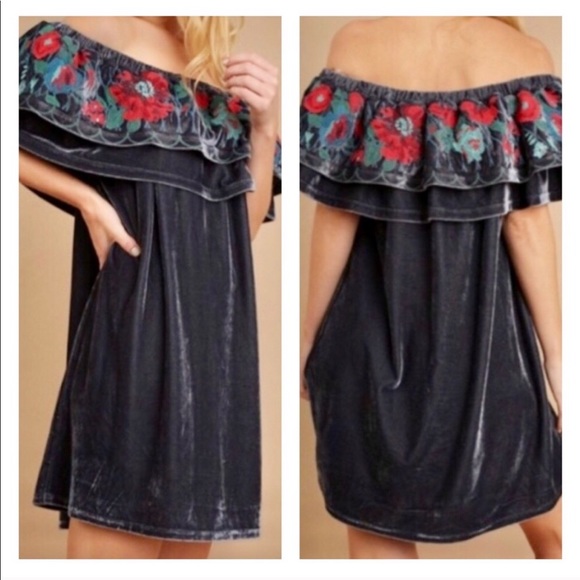 2 LEFT Navy Crushed Velvet Floral Dress - Picture 2 of 8